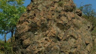 7. Szarvaskő, Vár-hegy