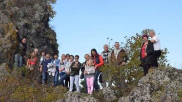 A Sirok Vártársaság tagjainak látogatása a NNG-ben