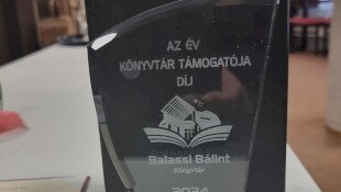 "Az év Könyvtár Támogatója Díjat" vehettünk át Salgótarjánban