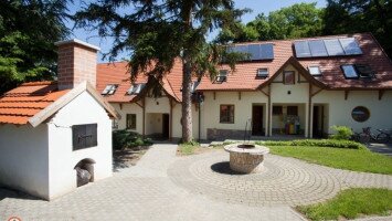 Bábakalács Természetiskola