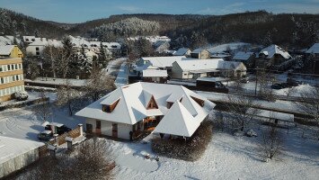 BAGLYAS-KŐ CASTLE NATURE RESERVE VISITOR CENTER