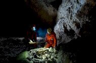 Barlangok hónapja: Ősrégészet a kiépítetlen Kő-lyukban