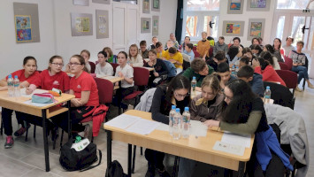 Eseménydús április a Harkály Házban