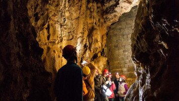 Esztáz-kői-barlang felső szakasz