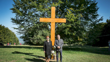 Kultúrtörténeti értékek, Mátra, Kékestető, Eucharisztikus Kongresszus, emlékkereszt, Agrárminisztérium, Bükki Nemzeti Park Igazgatóság, Egererdő Zrt.
