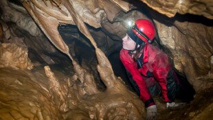 Nemzeti Parkok Hete: Extrém overálos barlangtúra a Létrási-vizesbarlangban