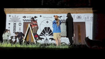 Szikra Mezős éjszaka az Ősmaradványoknál